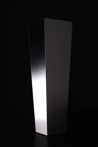 Osiride sculptural floor vase in black gloss paint, modern design by Vera Forma.