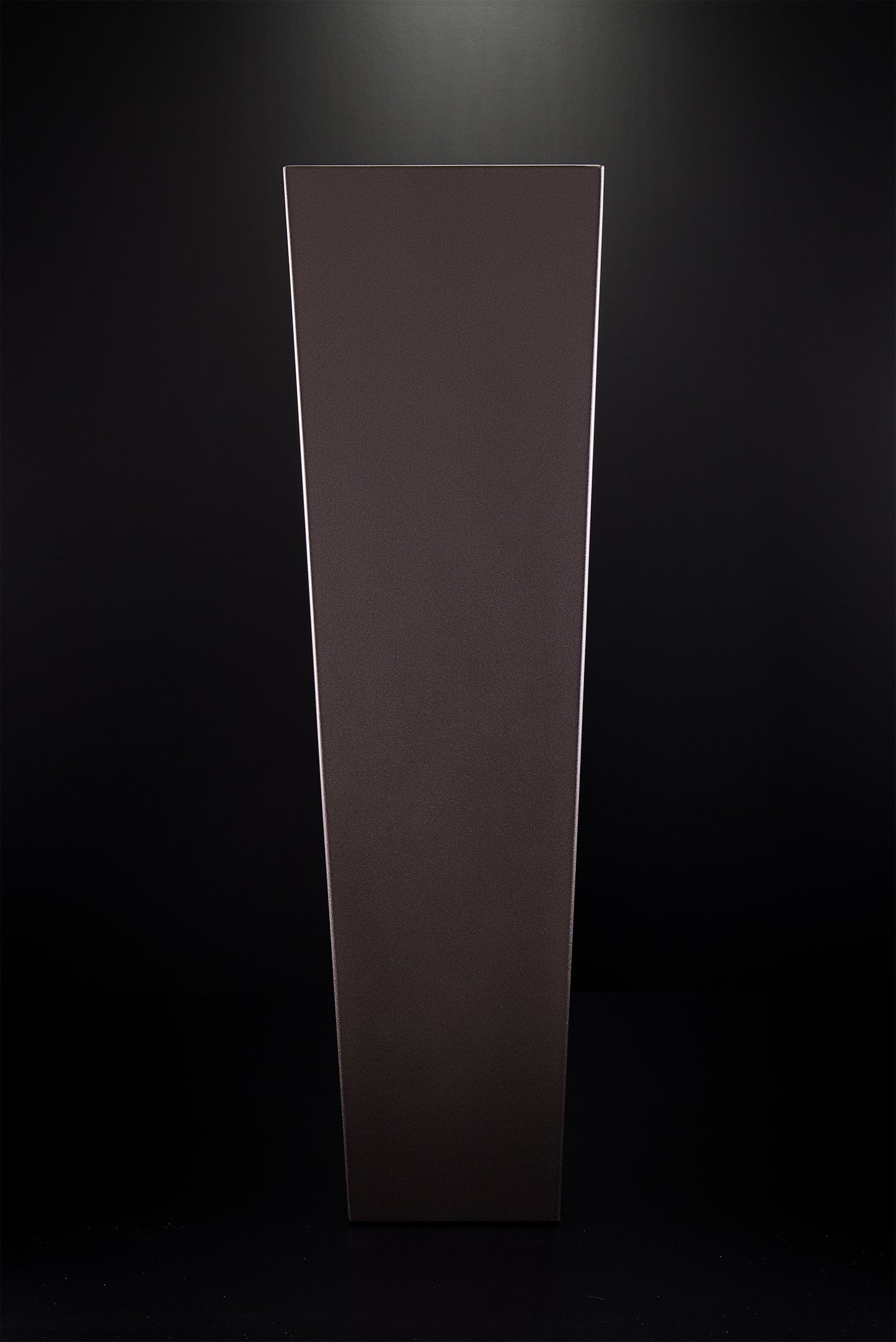 Osiride floor vase with metallic bronze paint, modern design, by Vera Forma.