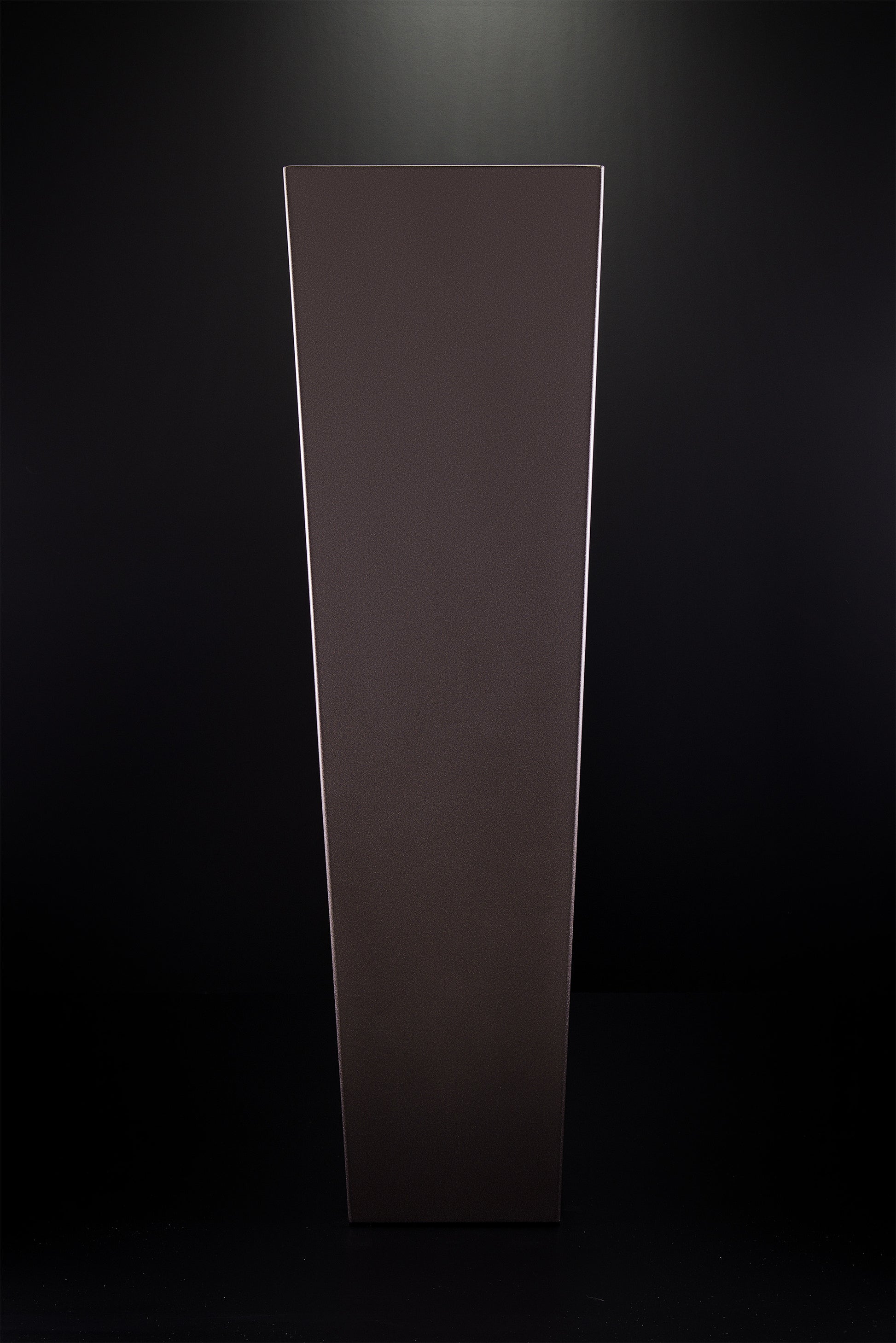 Osiride floor vase with metallic bronze paint, modern design, by Vera Forma.